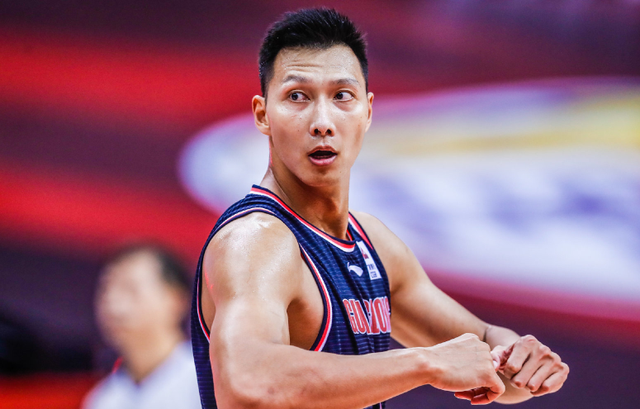 包含76人鏖战北京队，易建联扛起全队的词条