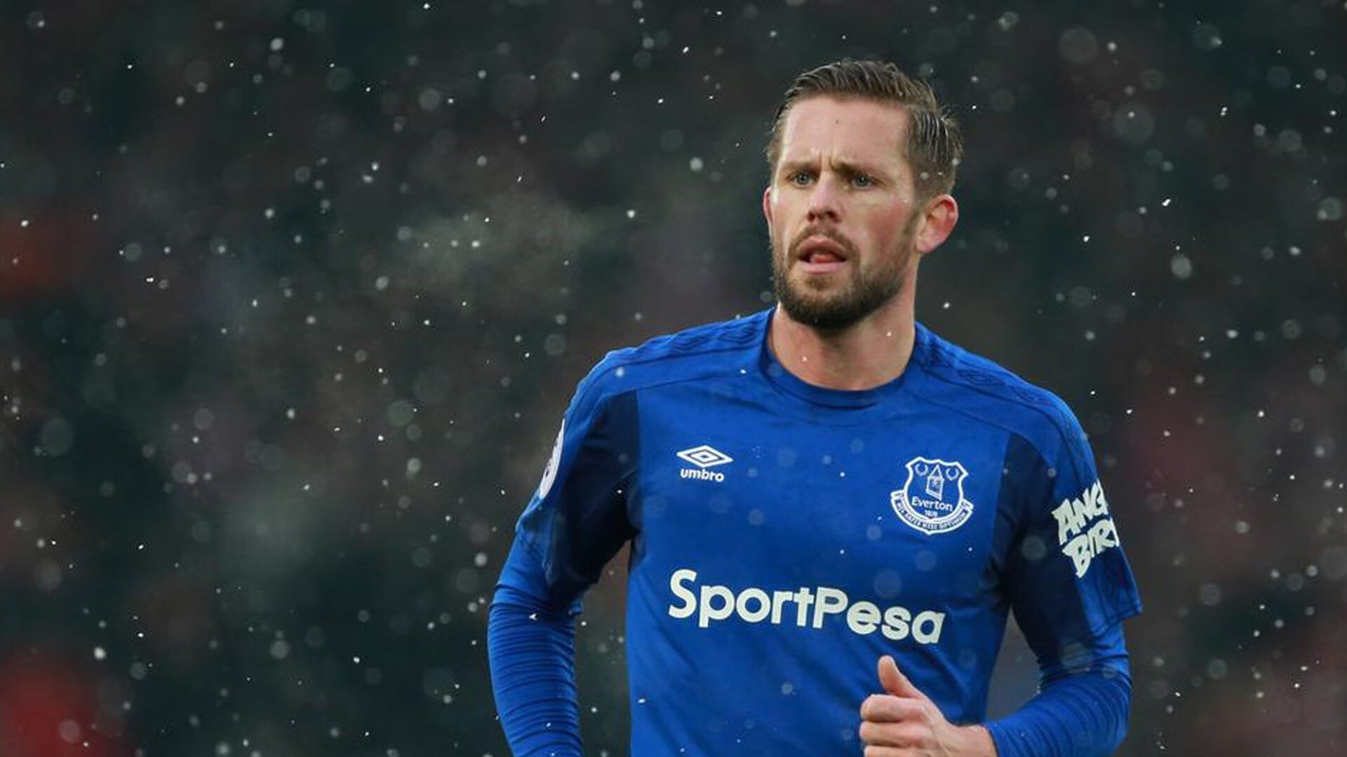 拉梅洛爆发点燃独行侠，单节狂潮拉开火箭显统治力